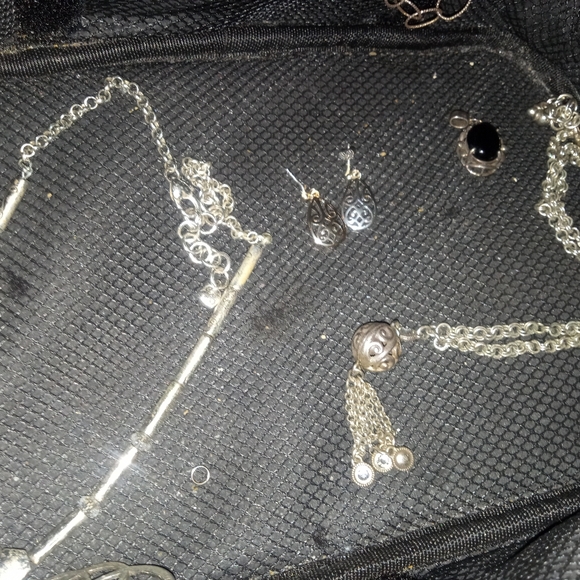 Costume jewelry - Picture 3 of 3